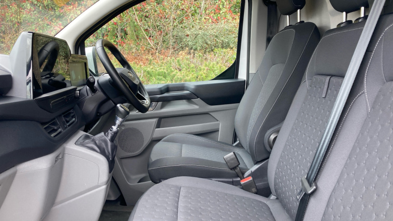 Ford Transit Custom 300 L1 Diesel Fwd 2.0 EcoBlue 136ps H1 Van Limited